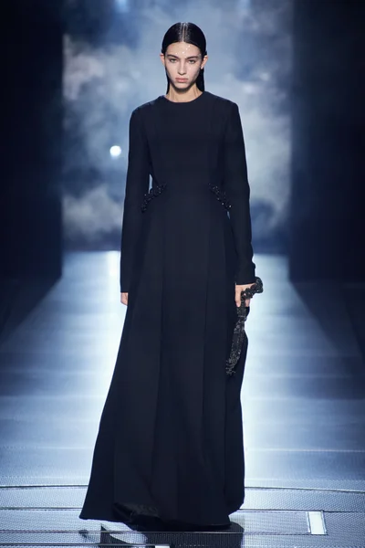 Look 2